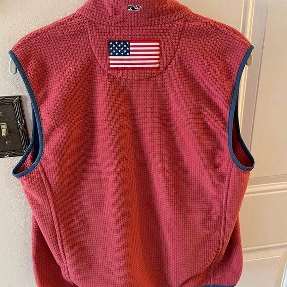 Kids Vineyard Vines vest size Large - Picture 8 of 8